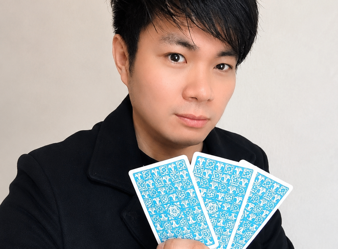 Aki Chong Introduces Modern Consulting Service Combining Visual Mapping Tools and Psychological Guidance